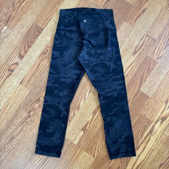 Lululemon Align HR Pant 21” Black Camo 4 - Picture 2 of 4
